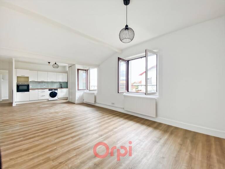 Appartement À Vendre — photo 1