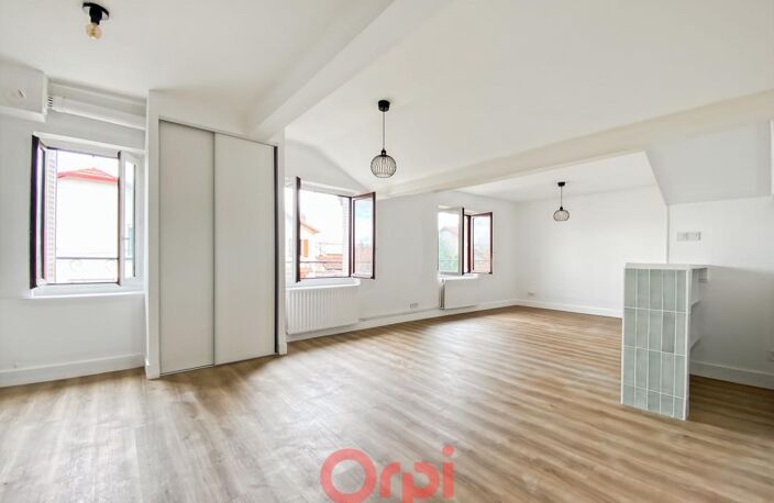 Appartement À Vendre — photo 2