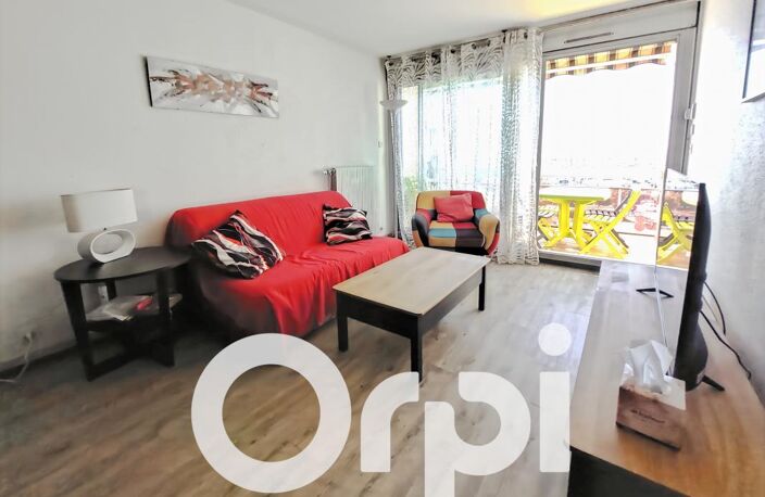 Appartement T2 Cabine Meublé avec Vue Port et Mer – Rive Droite — photo 5