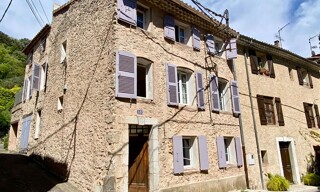 Maison 6 Pièces 180 m² à vendre à Signes (83870)