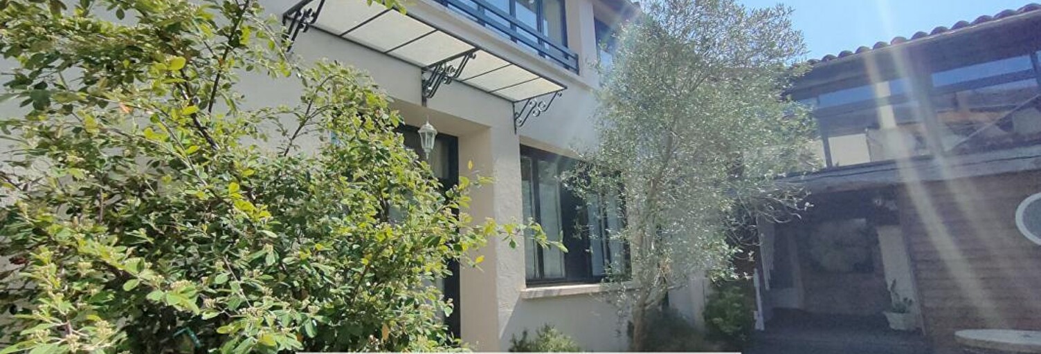 Maison 20 Pièces 373 m² à vendre à Mortagne-sur-Sèvre (85290)