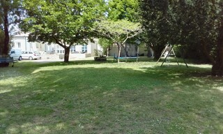 Maison 9 Pièces 254 m² à vendre à Sainte-Gemme (17250)