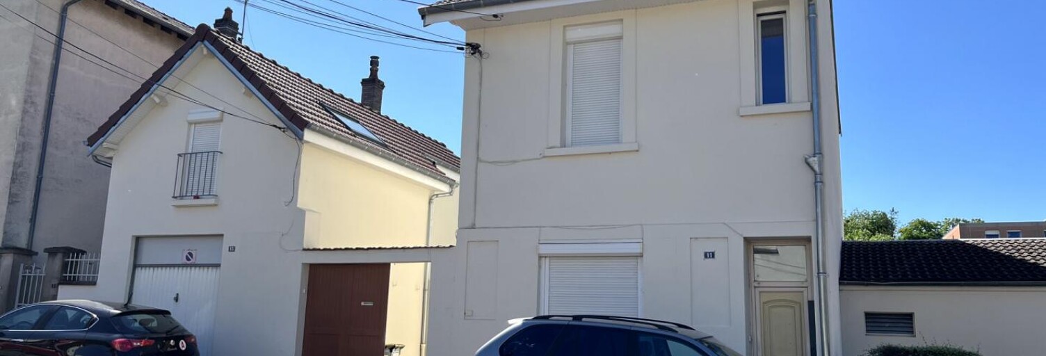 Immeuble  124 m² à vendre à Dijon (21000)