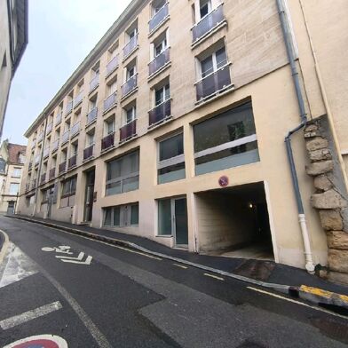 Appartement 4 pièces 210000 €