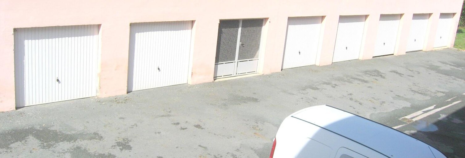Garage   m² à louer à Albi (81000)