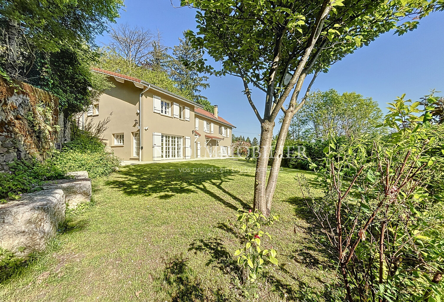 Maison pleine de charme   170m2   4 chambres   Beau jardin a — photo 1
