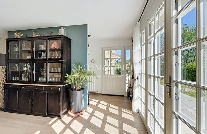 Maison pleine de charme   170m2   4 chambres   Beau jardin a — photo 3