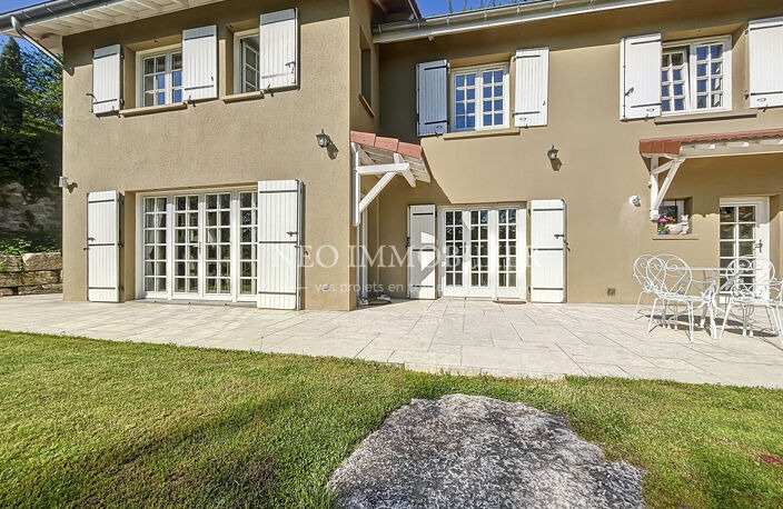 Maison pleine de charme   170m2   4 chambres   Beau jardin a — photo 5