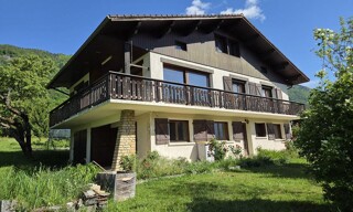 Maison 9 Pièces 196 m² à vendre à Mercury (73200)