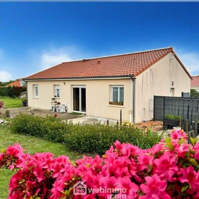 Maison 4 pièces 207070 €