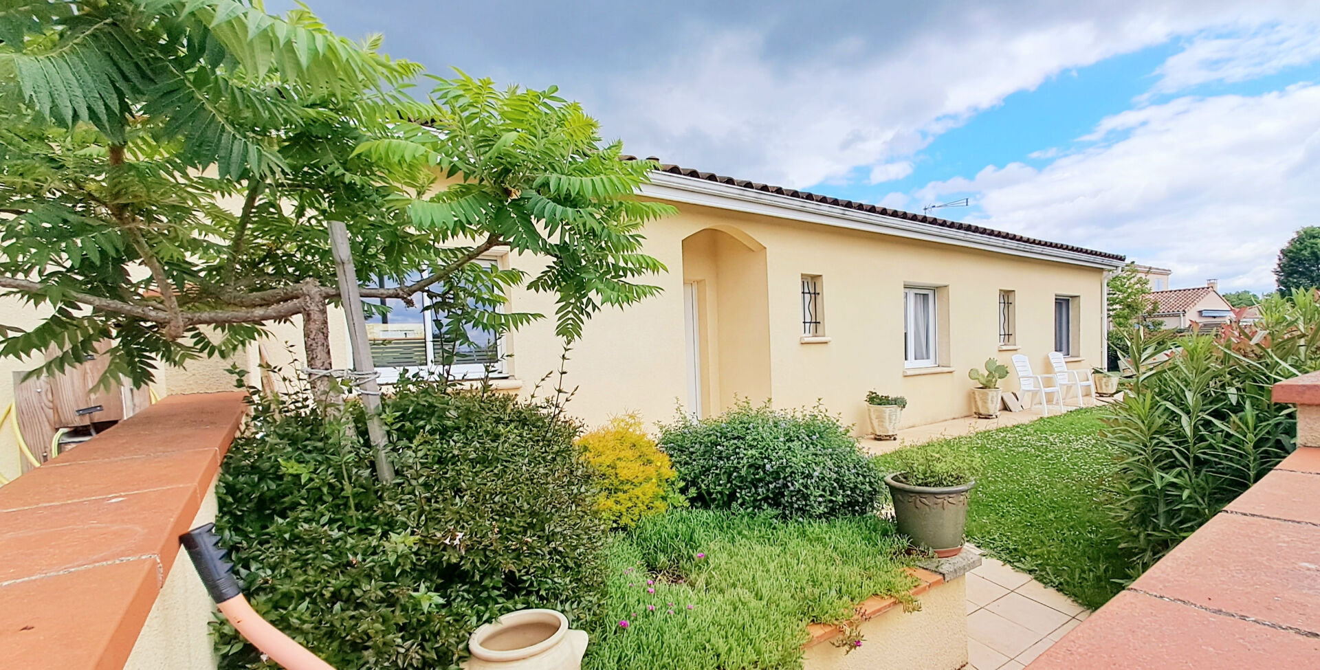 Villa / Maison  T5 à vendre Gaillac 81600