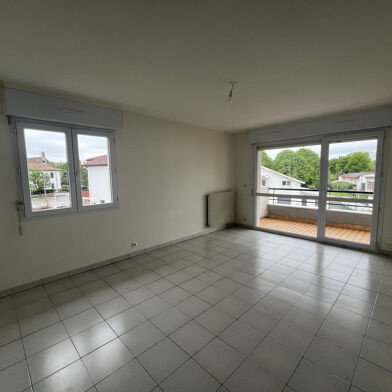 Appartement 4 pièces 285000 €