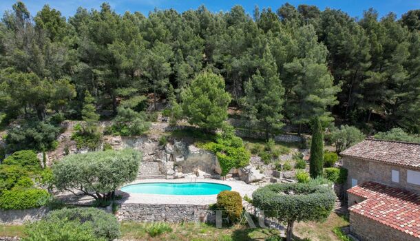 Villa / Maison 8 pièces  à vendre Beausset (Le) 83330