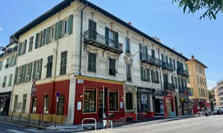 Appartement 2 Pièces 53 m² à vendre à Nice (06100)