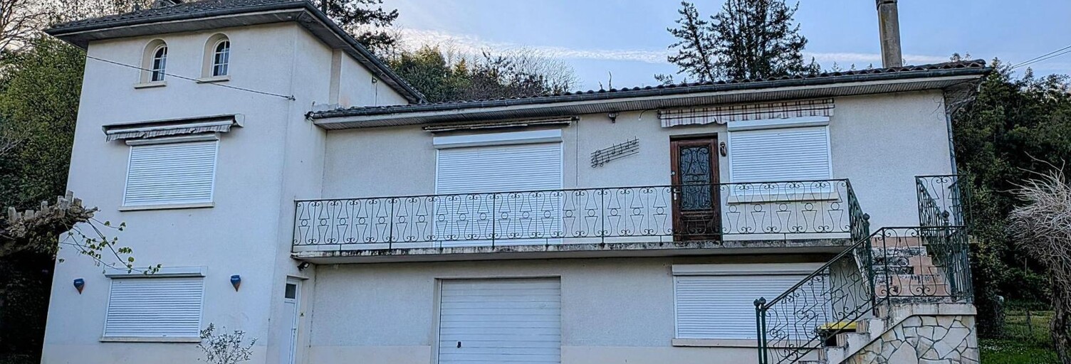 Maison 8 Pièces 186 m² à vendre à Le Tourne (33550)