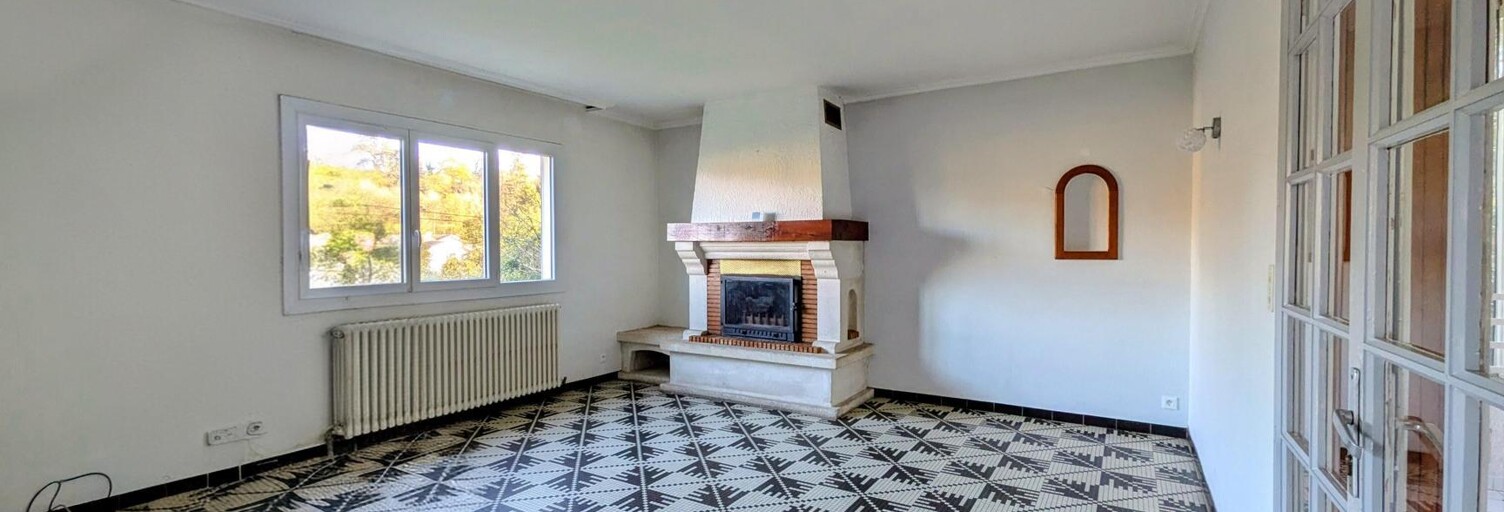 Maison 8 Pièces 186 m² à vendre à Le Tourne (33550)