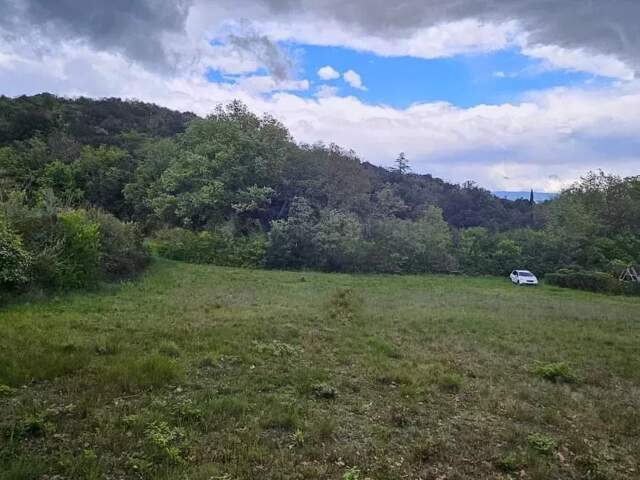 Terrain à bâtir à Cailhau - 2098 m² de potentiel — photo du bien