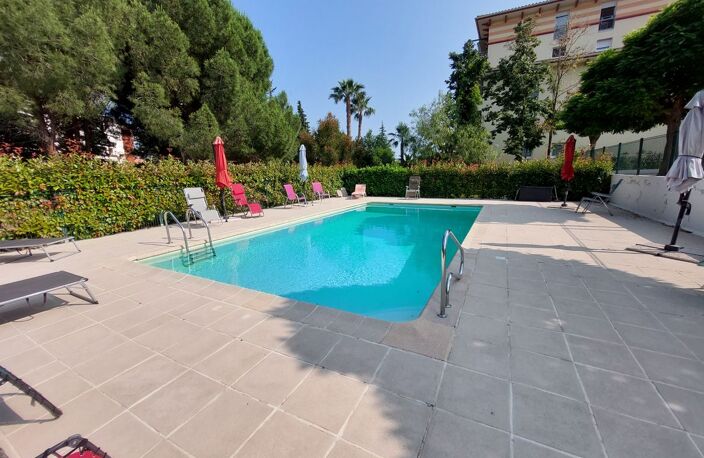 Fréjus T2 parking proche toutes commodités piscine — photo 3