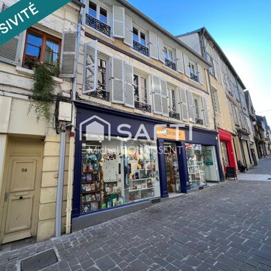 Immeuble  496800 €