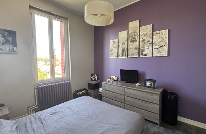 Rare à la vente   Maison avec jardin dans quartier recherché — photo 5