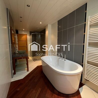 Maison 8 pièces 138000 €