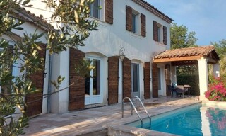 Maison 5 Pièces 140 m² à vendre à Eyguières (13430)