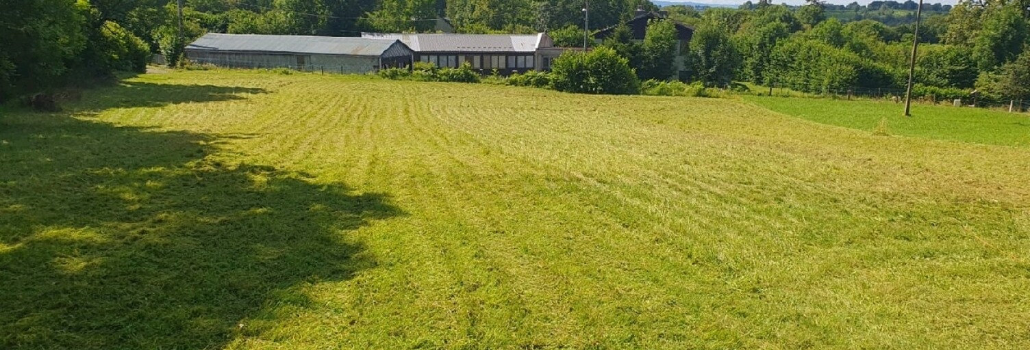 Terrain  3280 m² à vendre à Bagnols (63810)