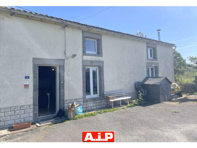Maison 5 pièces 110 m² à Saint-Hilaire-de-Voust — photo du bien