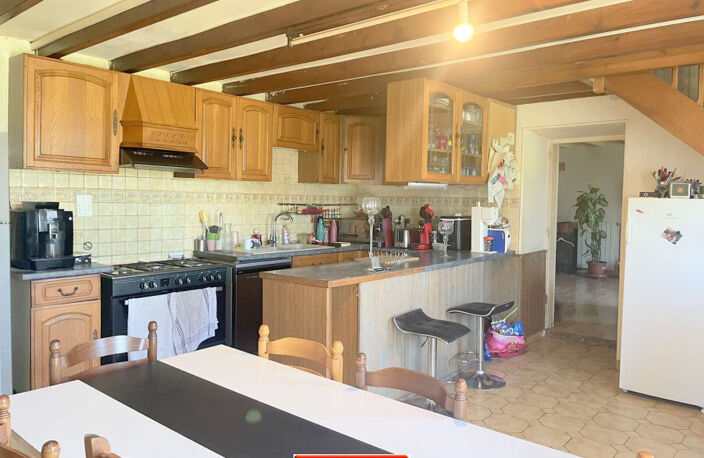 Vente maison 5 pièces 110 m² Saint-Hilaire-de-Voust (85120) — photo 3