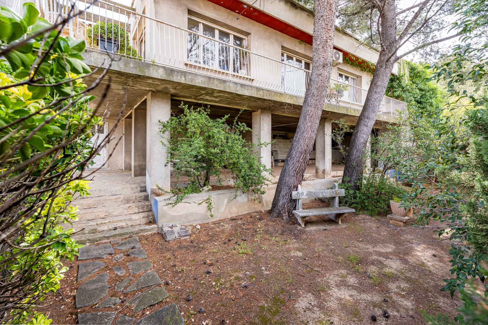 Villa / Maison  T5 à vendre Aubagne 13400