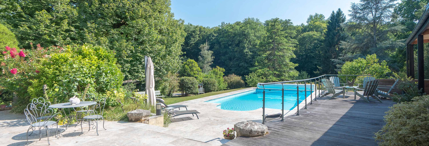 Maison 7 Pièces 275 m² à vendre à Latresne (33360)