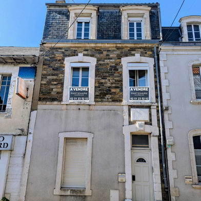 Maison  499000 €