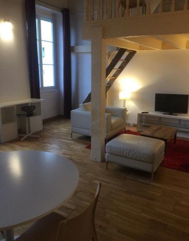 Location T2 35 m² à Lyon 6 1 095 ¤ CC /mois