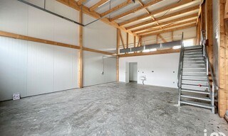 Commerce  140 m² à louer à Chalifert (77144)