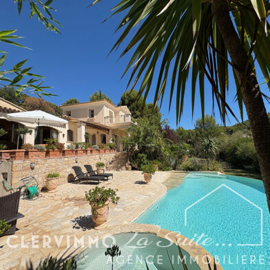 Maison 6 pièces 1790000 €