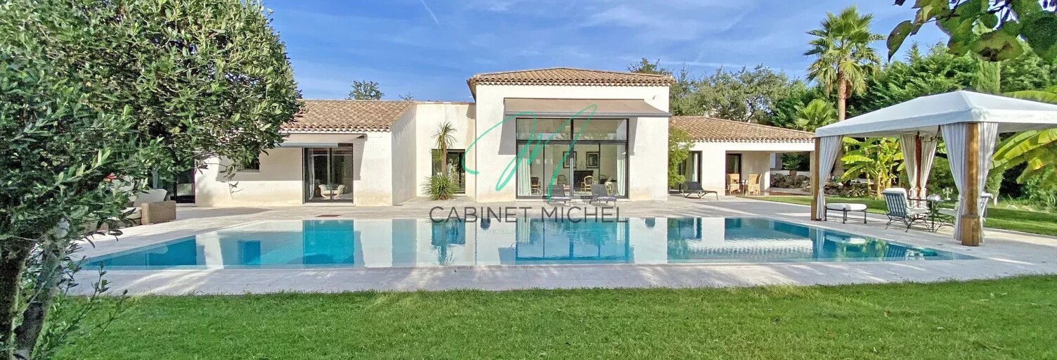 Maison 5 Pièces 226 m² à vendre à Roquefort-les-Pins (06330)