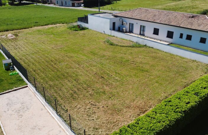 TERRAIN VIABILISÉ 1138 m² — photo 2