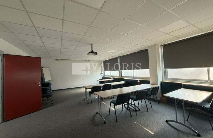 BUREAUX à LOUER — photo 4