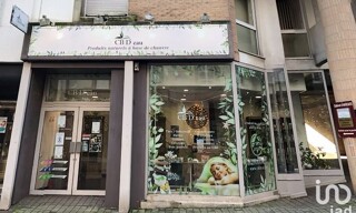 Commerce  28 m² à vendre à Vannes (56000)