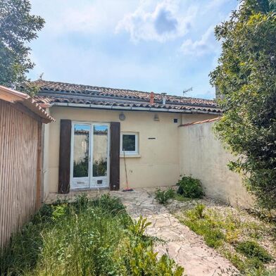 Maison 7 pièces 700 €