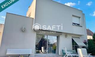 Maison 6 Pièces 212 m² à vendre à Corbeil-Essonnes (91100)