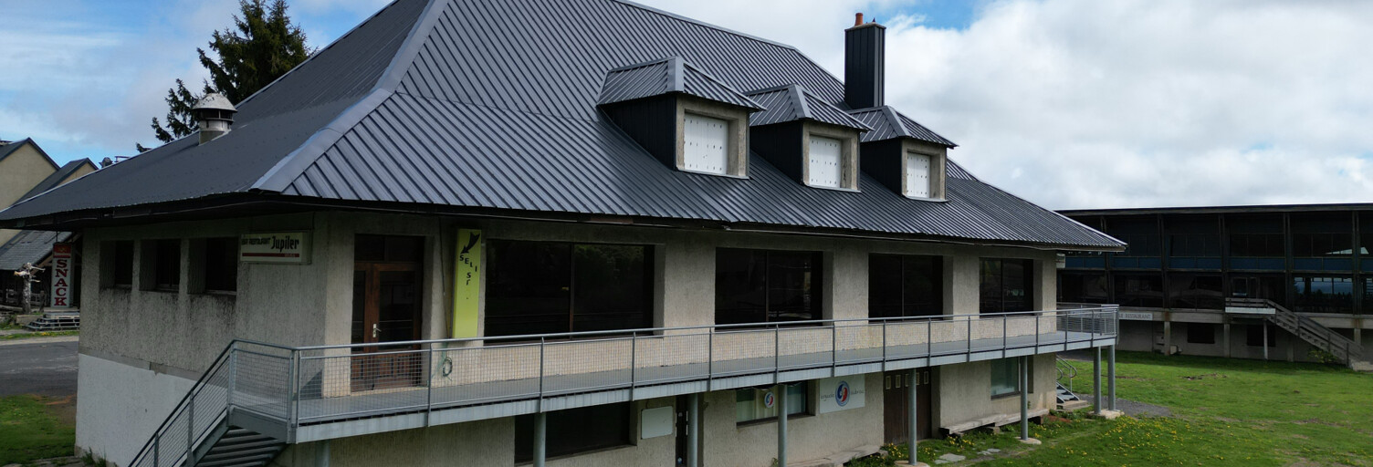 Commerce  750 m² à vendre à Laguiole (12210)