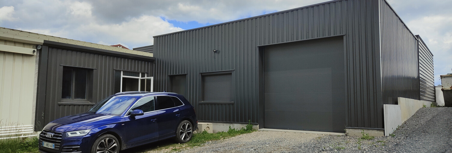 Commerce  180 m² à louer à Sainte-Consorce (69280)