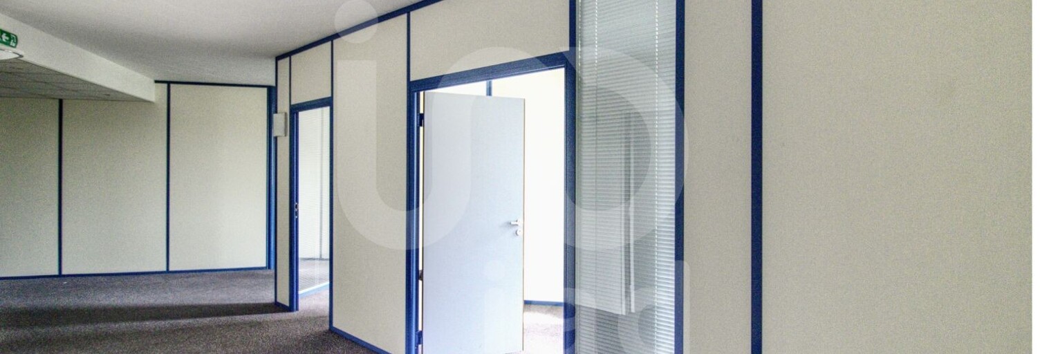 Bureau  397 m² à vendre à Saint-Aubin (91190)