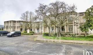 Bureau  370 m² à vendre à Saint-Aubin (91190)