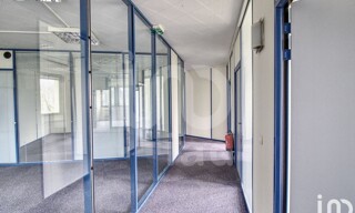 Bureau  329 m² à vendre à Saint-Aubin (91190)