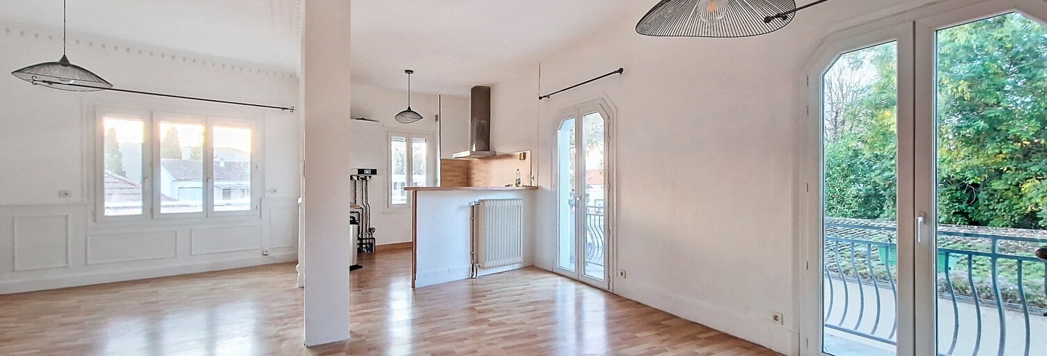 Maison 7 Pièces 240 m² à vendre à Cahors (46000)