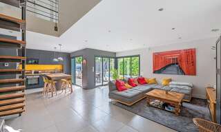 Maison 8 Pièces 183 m² à vendre à Pessac (33600)