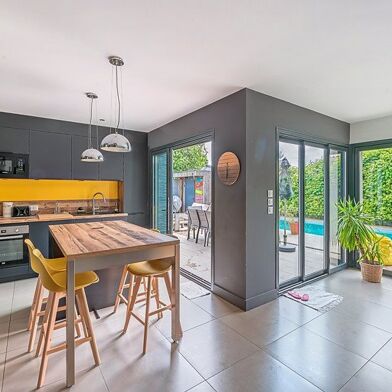 Maison 8 pièces 799000 €