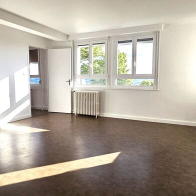 Appartement 3 pièces 99000 €